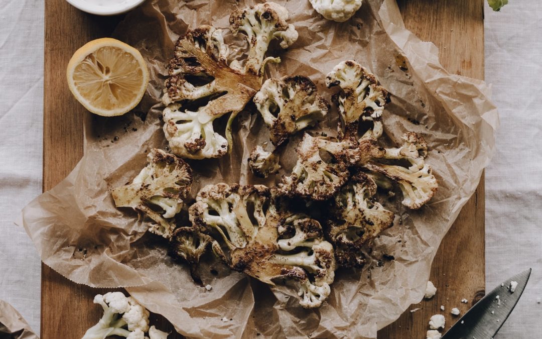 2 X KUKKAKAALIPIHVIT + KERMAVIILIKASTIKE